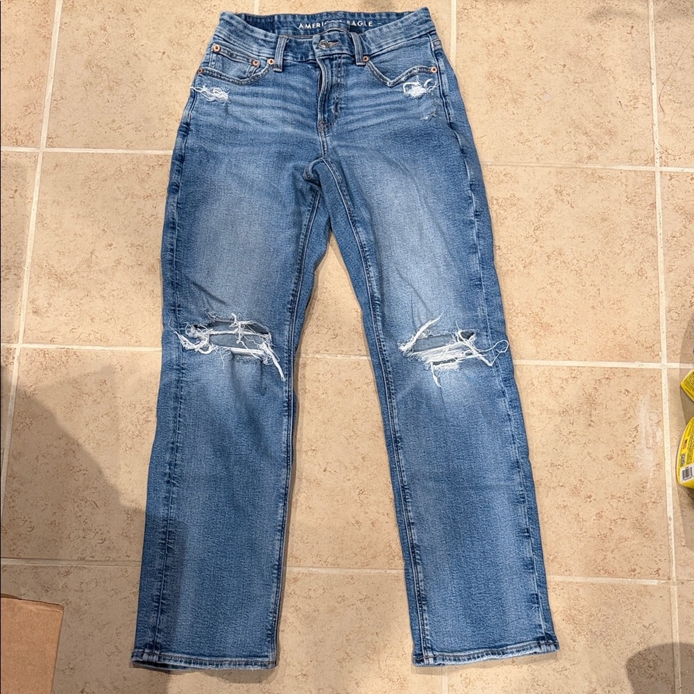 American Eagle Outfitters Women's Light Blue Straight Leg Jeans